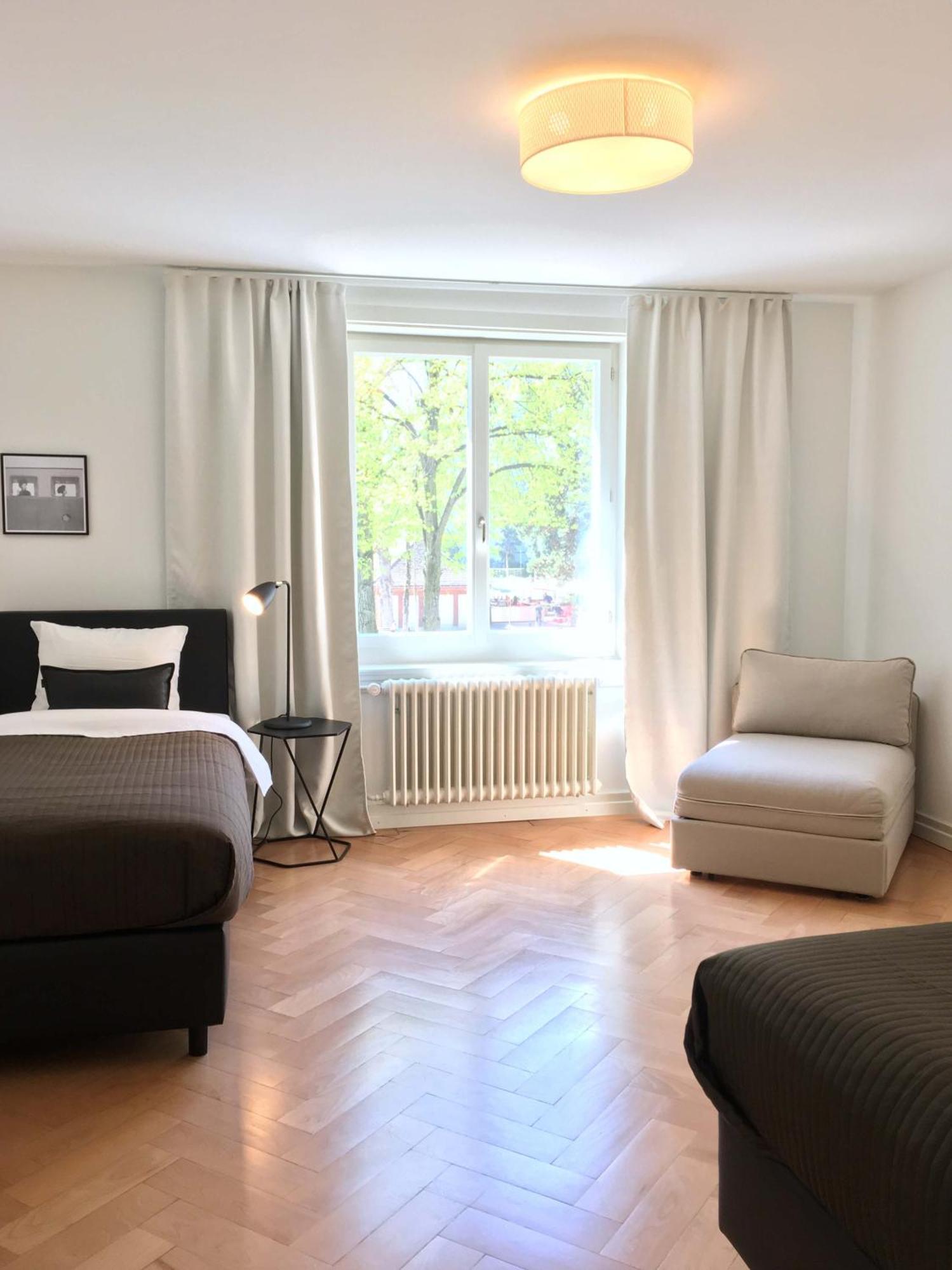 Viadukt Homestay Zurich Bagian luar foto