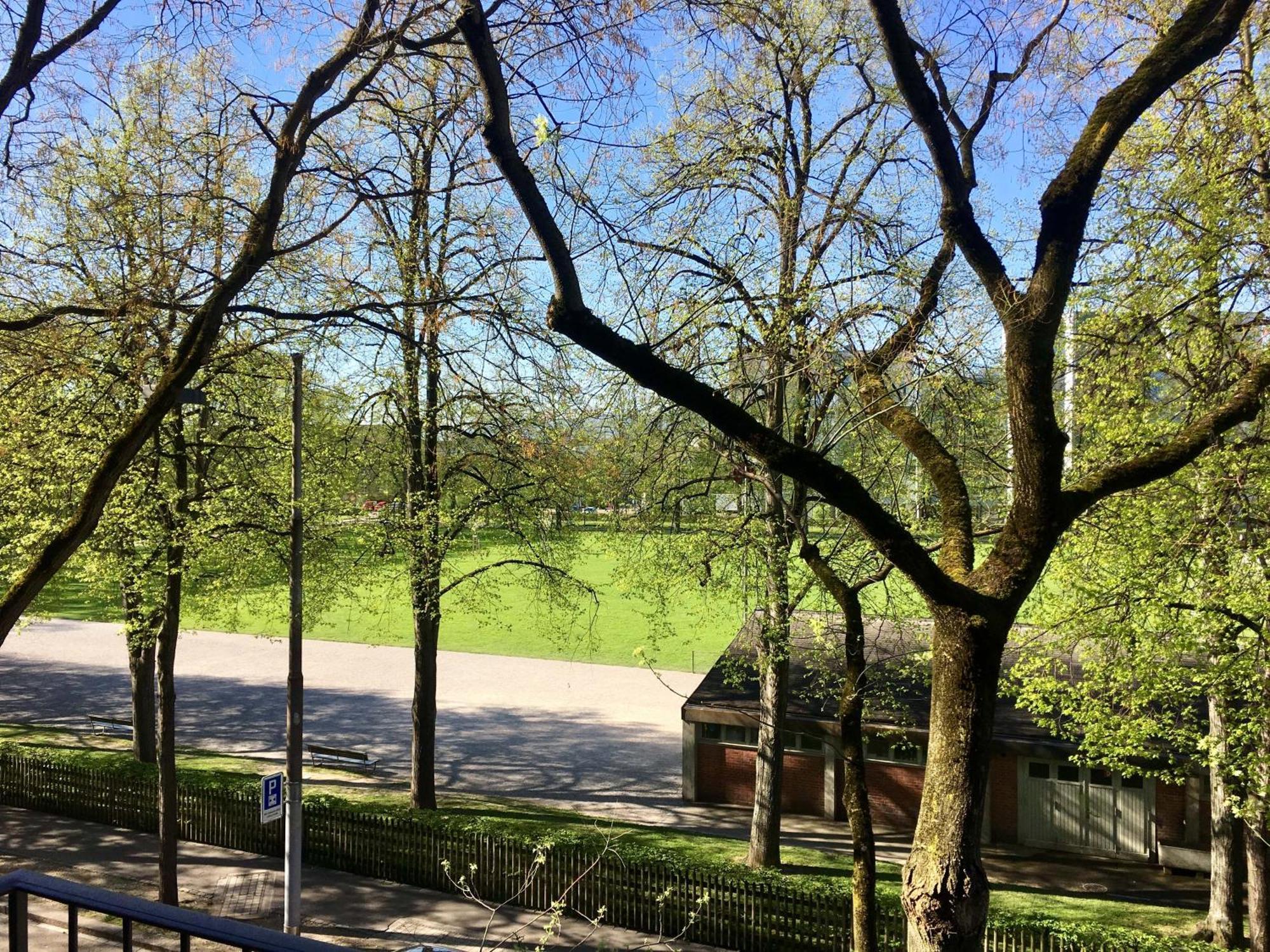Viadukt Homestay Zurich Bagian luar foto