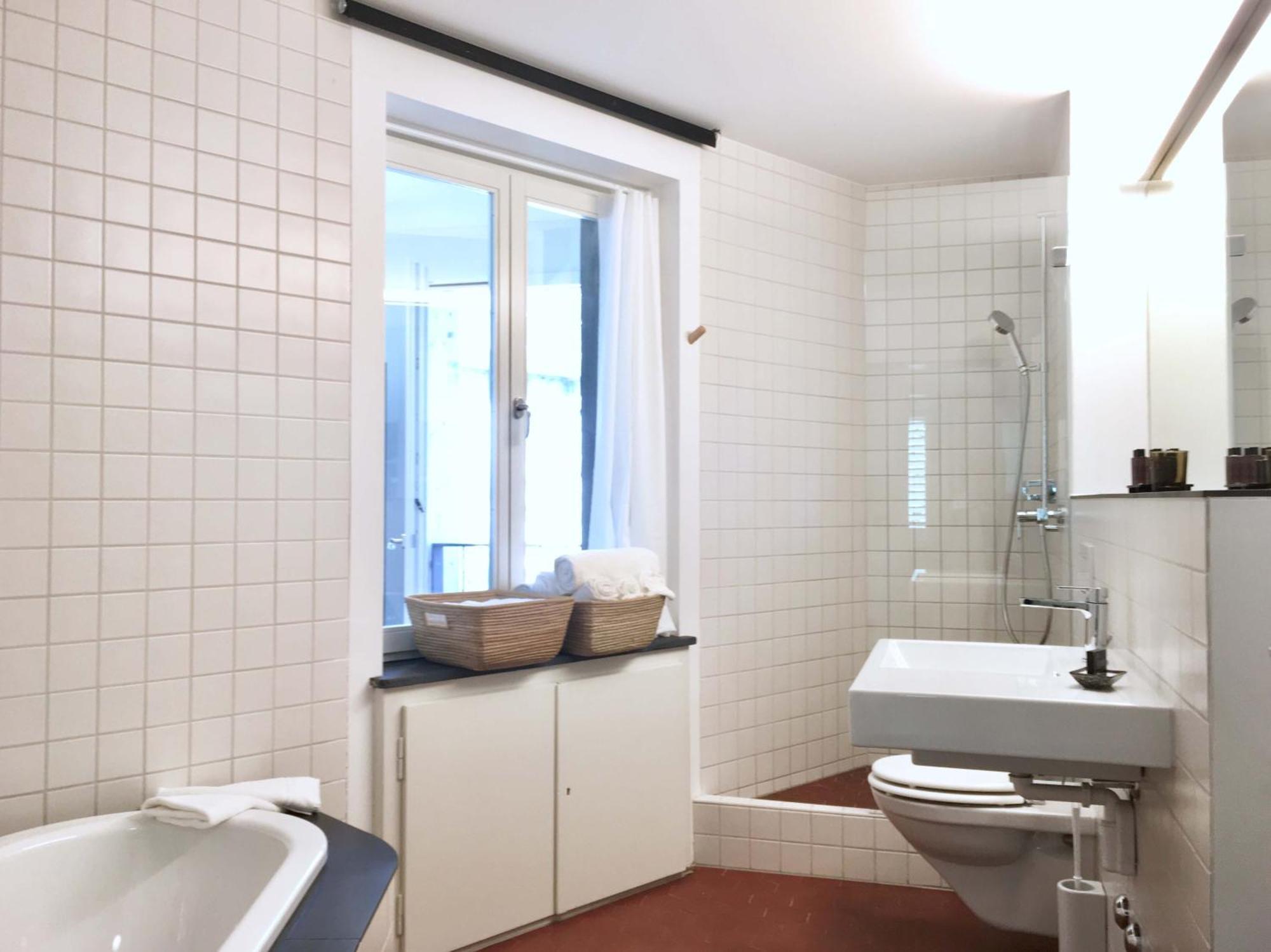 Viadukt Homestay Zurich Bagian luar foto