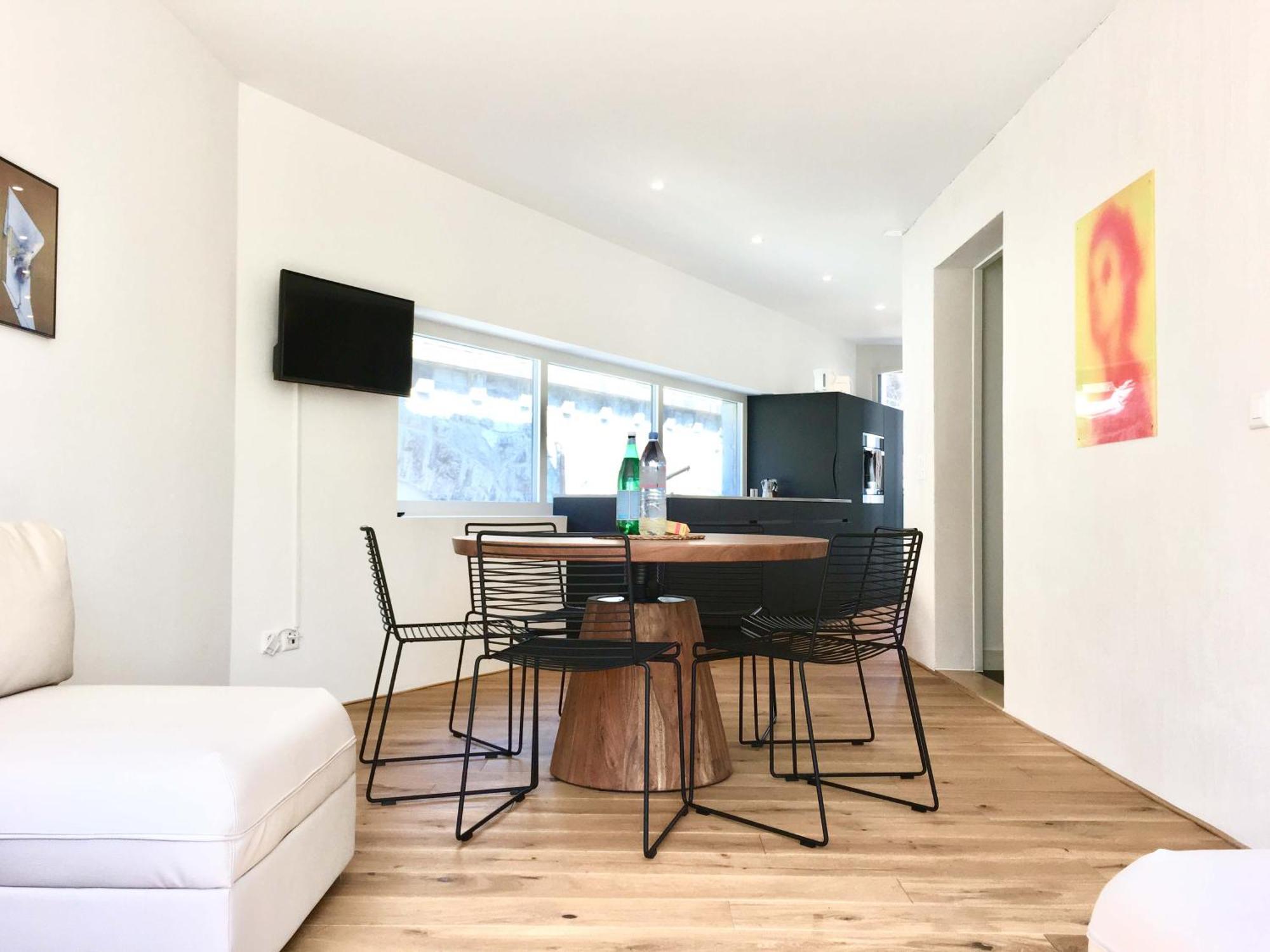 Viadukt Homestay Zurich Bagian luar foto